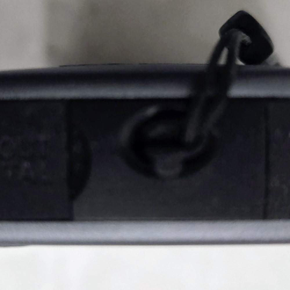 Compact Digital Camera - Gray - Picture 4 of 6